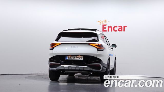 Kia Sportage 2023 — photo 4