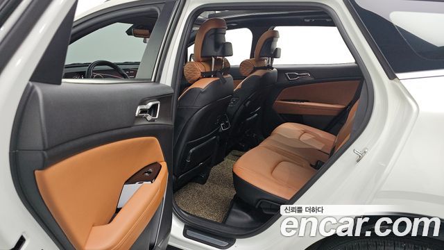 Kia Sportage 2023 — photo 19