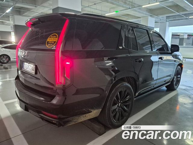 Cadillac Escalade 2023 — photo 6