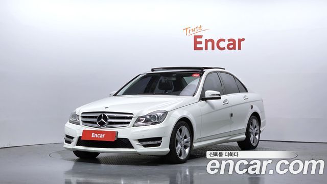 Mercedes-Benz C-Class 2012 — photo 1