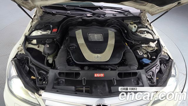 Mercedes-Benz C-Class 2012 — photo 6