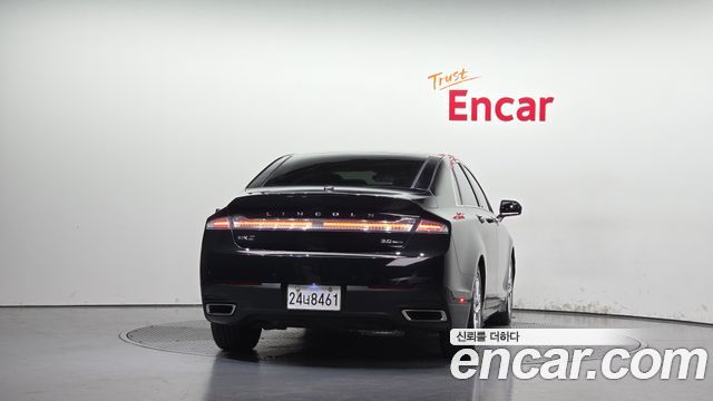 Lincoln MKZ 2014 — photo 4