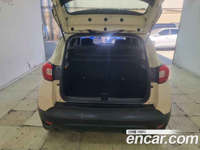 Renault Korea QM3 2015 — photo 18