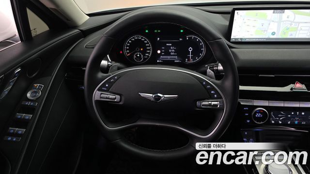 Genesis G80 2023 — photo 19
