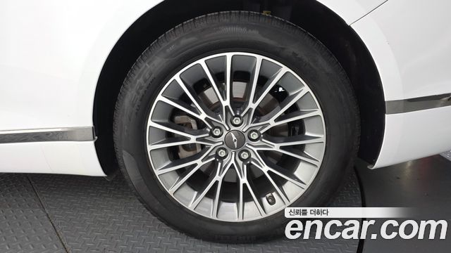 Genesis G80 2023 — photo 7