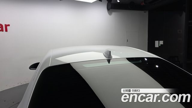 Genesis G80 2023 — photo 36