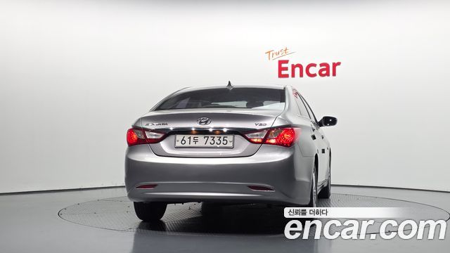Hyundai Sonata 2010 — photo 4