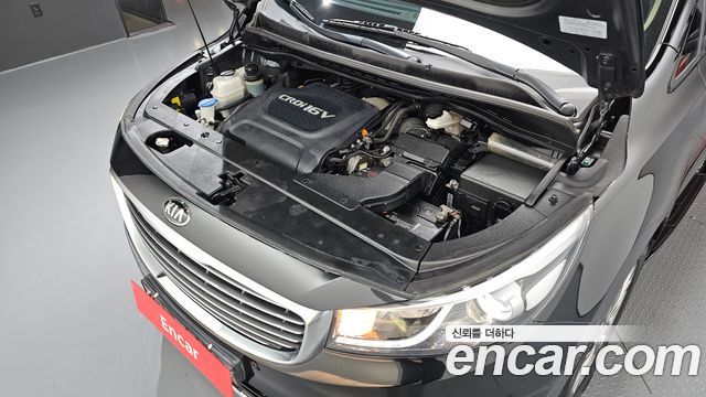 Kia Canival 2015 — photo 6