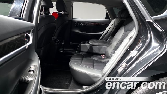 Hyundai Grandeur 2019 — photo 18