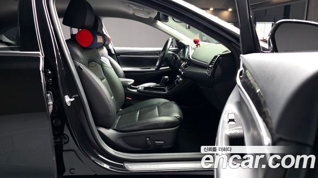 Hyundai Grandeur 2019 — photo 16