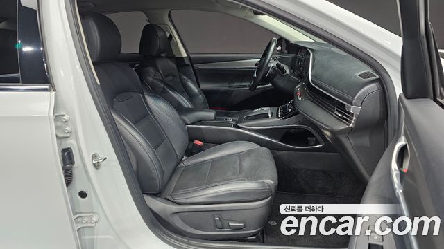 Hyundai Grandeur 2023 — photo 16