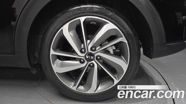 Kia Niro 2019 — photo 7