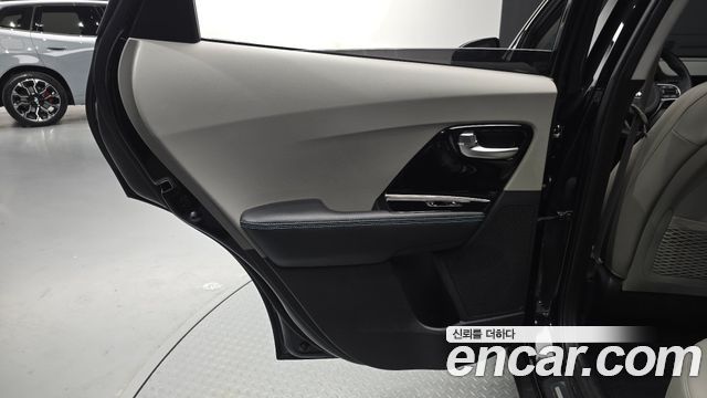 Kia Niro 2019 — photo 15
