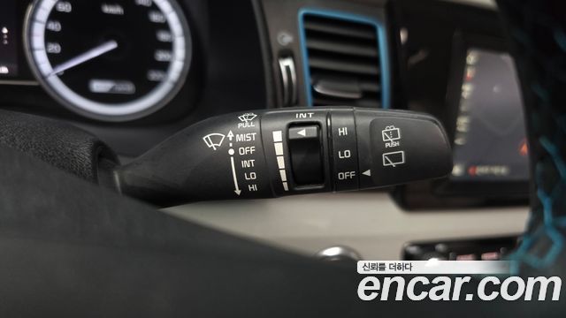 Kia Niro 2019 — photo 29