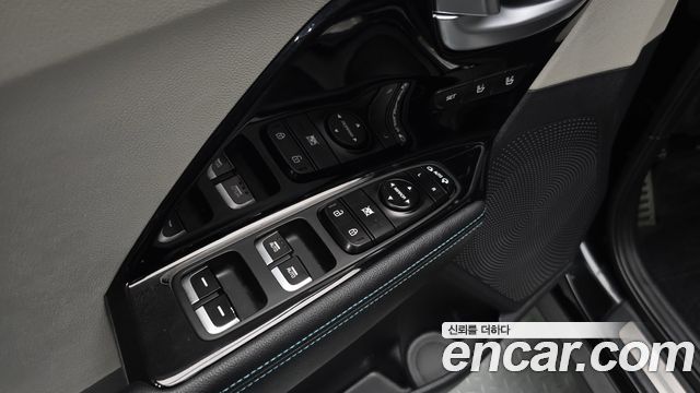 Kia Niro 2019 — photo 30