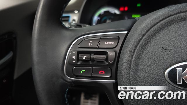 Kia Niro 2019 — photo 31