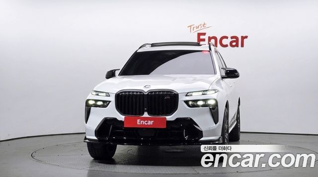 BMW X7 2025 — photo 3