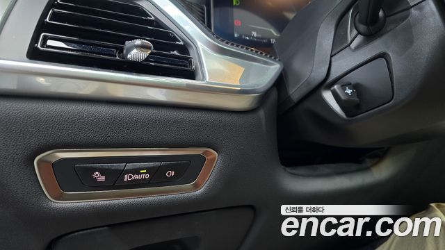 BMW X7 2025 — photo 14