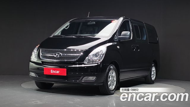 Hyundai Starex 2010 — photo 1