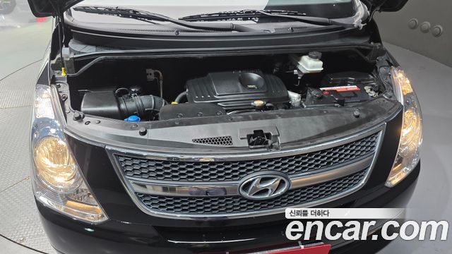 Hyundai Starex 2010 — photo 6