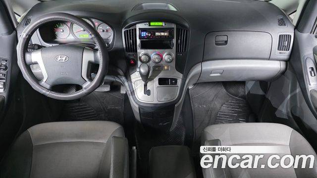 Hyundai Starex 2010 — photo 7