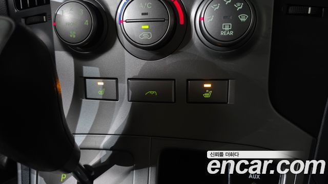 Hyundai Starex 2010 — photo 15