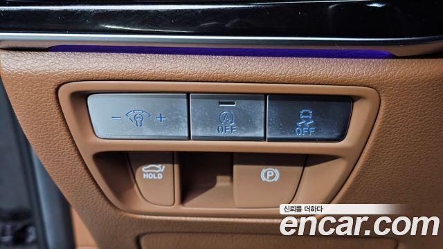 Genesis G80 2022 — photo 21