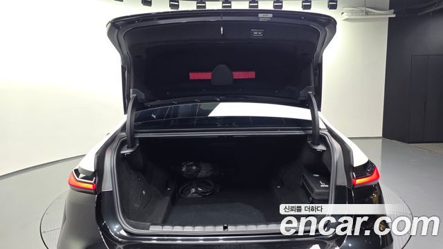 BMW 7-Series 2024 — photo 20