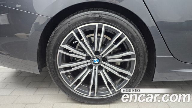 BMW 3-Series 2021 — photo 5