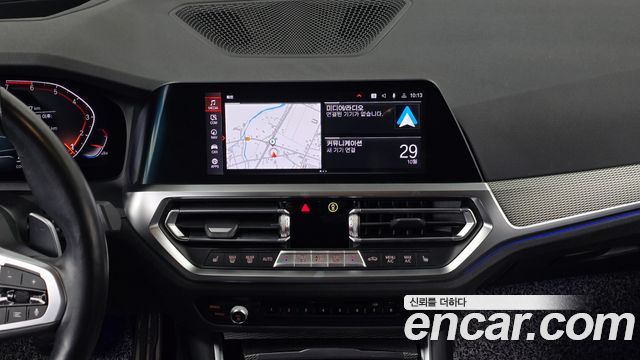 BMW 3-Series 2021 — photo 14