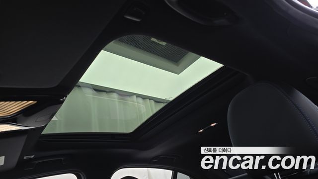 BMW 3-Series 2021 — photo 17