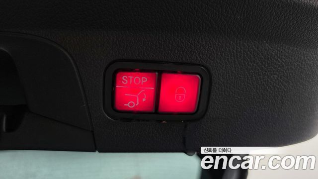 Mercedes-Benz GLE-Class 2021 — photo 22