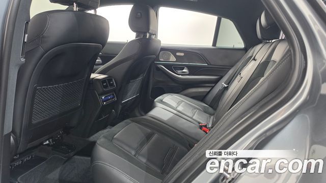 Mercedes-Benz GLE-Class 2021 — photo 24