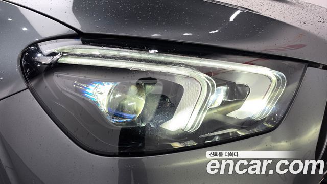 Mercedes-Benz GLE-Class 2021 — photo 8