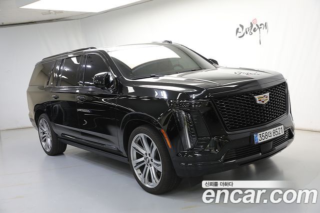 Cadillac Escalade 2025 — photo 2