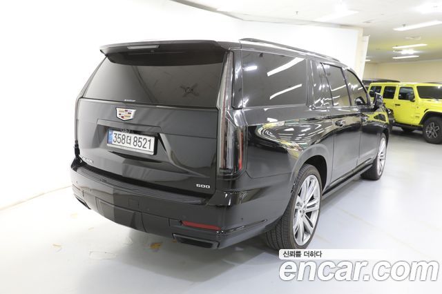 Cadillac Escalade 2025 — photo 4