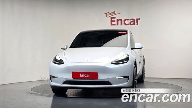 Tesla Model Y 2021 — photo 3