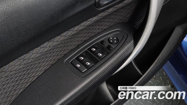 BMW 1-Series 2016 — photo 16