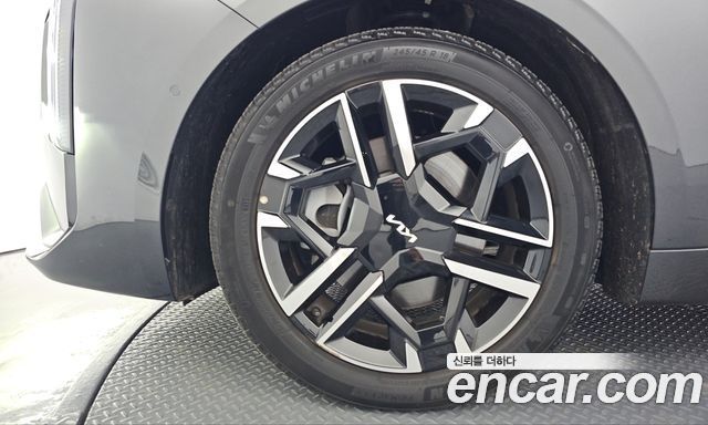 Kia K8 2025 — photo 5