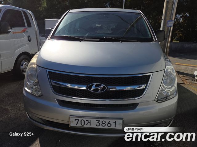 Hyundai Starex 2008 — photo 1