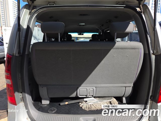 Hyundai Starex 2008 — photo 9