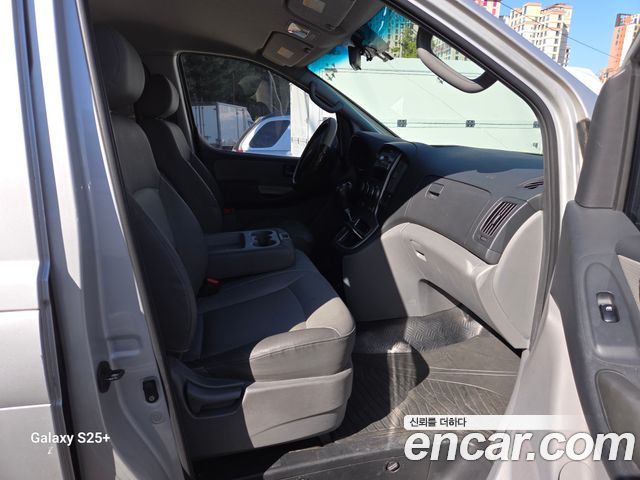 Hyundai Starex 2008 — photo 12