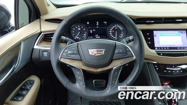 Cadillac XT5 2023 — photo 7
