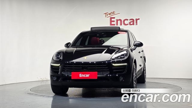Porsche Macan 2017 — photo 3