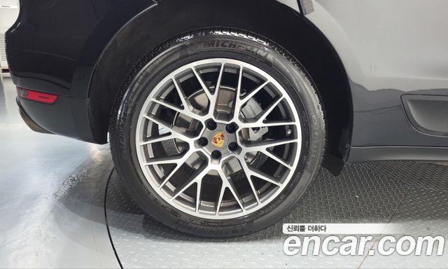 Porsche Macan 2017 — photo 5