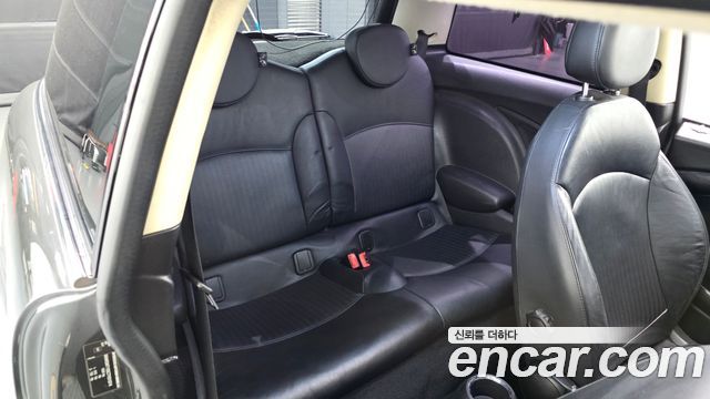 Mini Cooper 2012 — photo 12