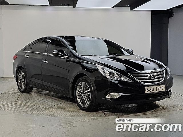 Hyundai Sonata 2013 — photo 2