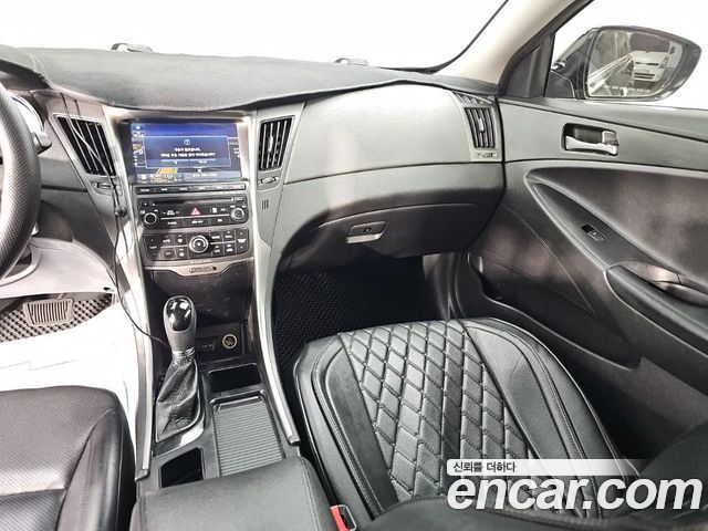 Hyundai Sonata 2013 — photo 10