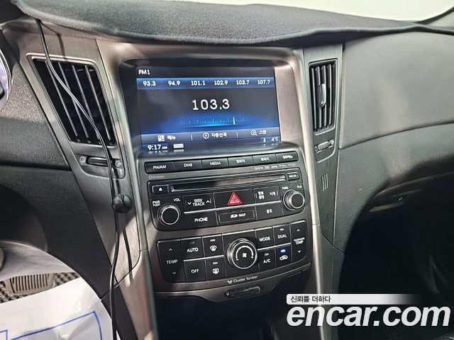 Hyundai Sonata 2013 — photo 15