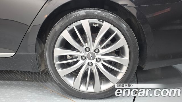 Genesis G80 2018 — photo 7